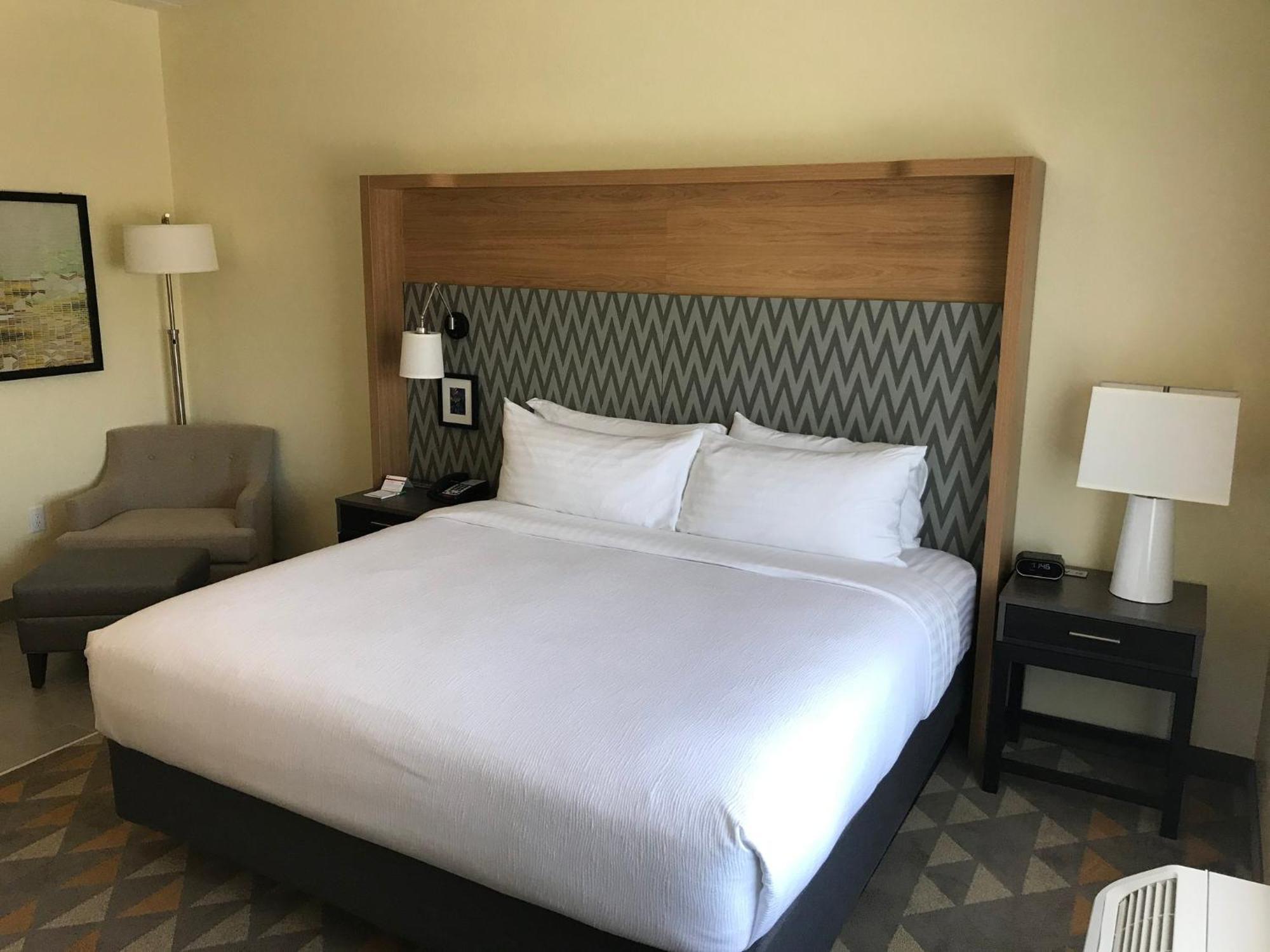Holiday Inn & Suites Arden - Asheville Airport By Ihg Dış mekan fotoğraf